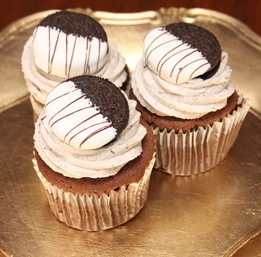 CC-000K Chocolate Oreo Cupcakes
